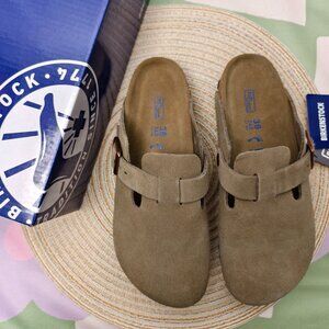 Birkenstock Boston Clogs | Women's Narrow Fit Taupe Suede